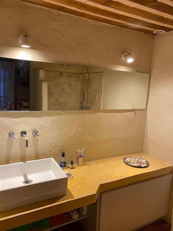 In Gordes, Facing The Entire Luberon Park A Beautiful 5 Bedrooms House Extérieur photo