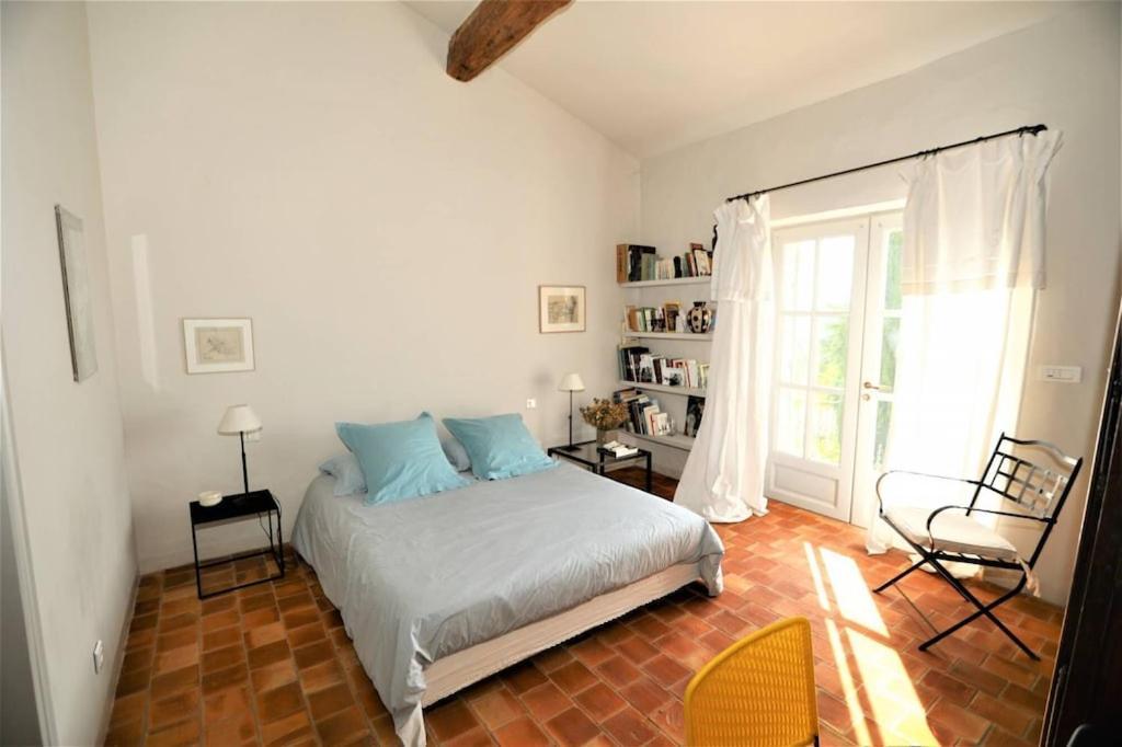 In Gordes, Facing The Entire Luberon Park A Beautiful 5 Bedrooms House Extérieur photo